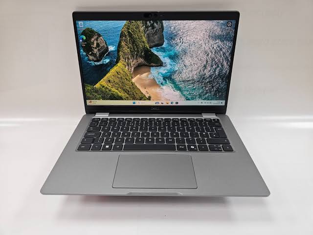DELL Latitude 5350 AI